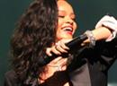 Rihanna möchte ihre Fans mit den gefühlvollen Songs auf ihrem neuen Album verzaubern.