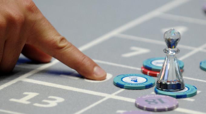 Ein sogenannter «Highroller» räumt im Casino Baden ab.