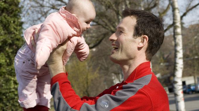 Leibliche Väter haben nicht immer Anspruch auf Vaterschaft.