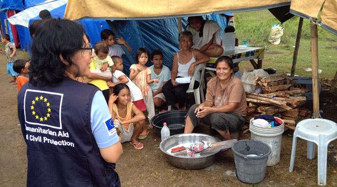 Tausende obdachlose Philippinen wurden evakuiert.