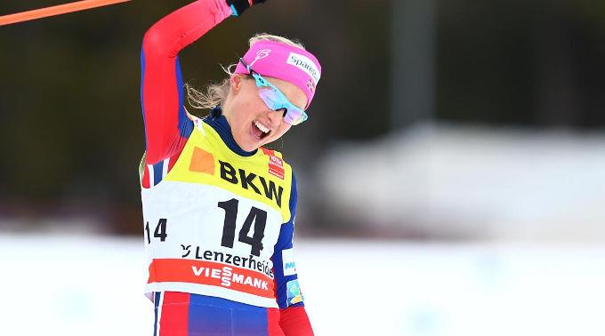 Therese Johaug feiert ihren 31. Weltcupsieg.